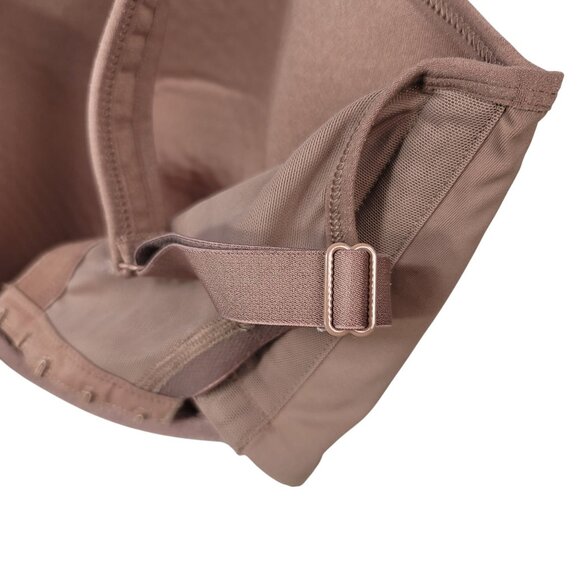 Cacique Full Coverage Bra Brown 40H Underwire Adj Seamless Square Lightly Lined - Picture 8 of 10